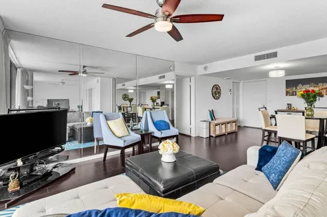 2400 Presidential Way West Palm Beach FL 33401