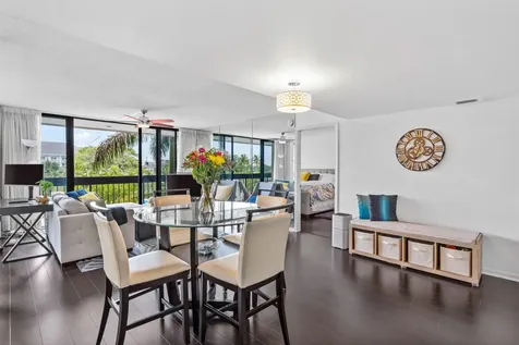 2400 Presidential Way West Palm Beach FL 33401