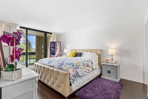 2400 Presidential Way West Palm Beach FL 33401