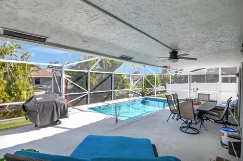 7069 Nw 3rd Avenue Boca Raton FL 33487