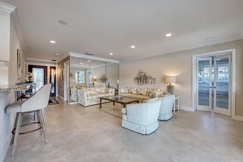 302 Cedar Key Circle Atlantis FL 33462