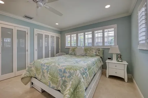 302 Cedar Key Circle Atlantis FL 33462