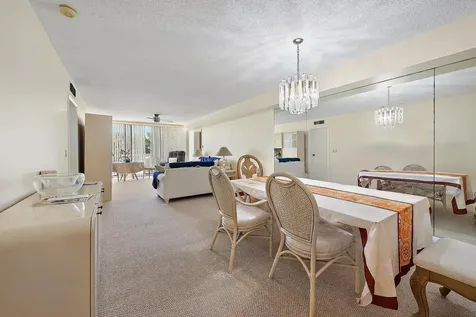 2761 Village Boulevard West Palm Beach FL 33409