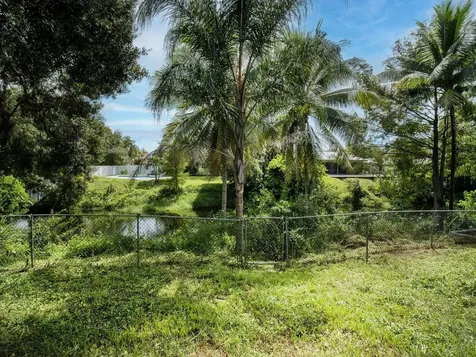 446 Se Cardinal Trail Stuart FL 34997
