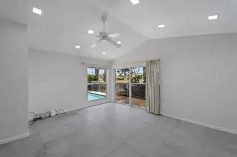 22586 Esplanada Drive Boca Raton FL 33433