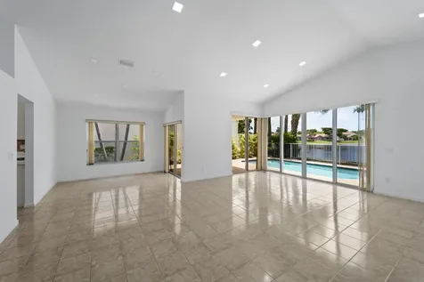 22586 Esplanada Drive Boca Raton FL 33433