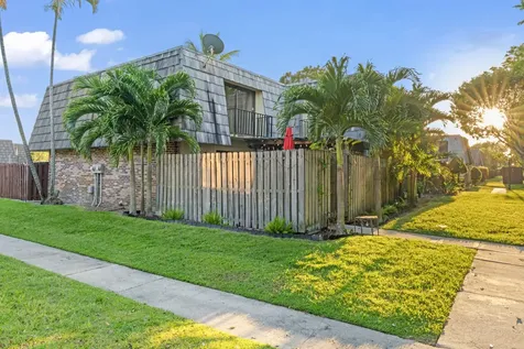1630 Forest Lakes Circle West Palm Beach FL 33406