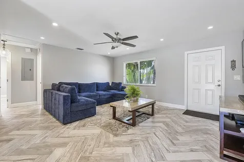 4064 Nw 2nd Court Boca Raton FL 33431