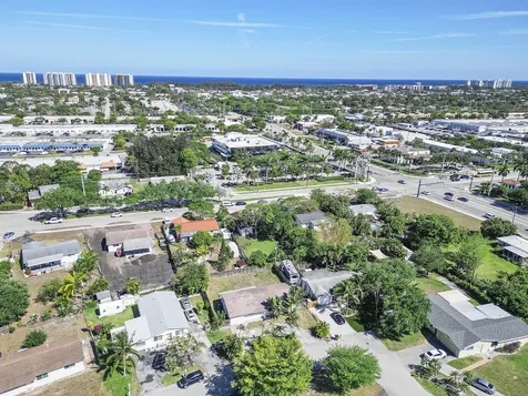 4064 Nw 2nd Court Boca Raton FL 33431