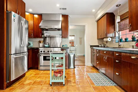 517 38th Street West Palm Beach FL 33407