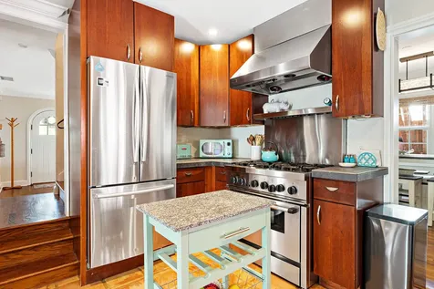 517 38th Street West Palm Beach FL 33407