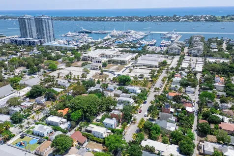 517 38th Street West Palm Beach FL 33407