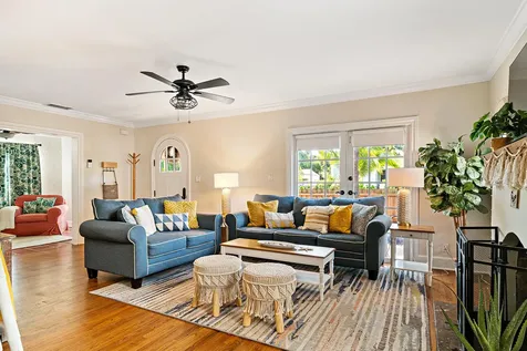 517 38th Street West Palm Beach FL 33407