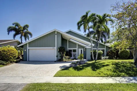 4928 Rabbit Hollow Drive Boca Raton FL 33487