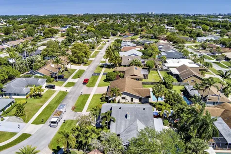 4928 Rabbit Hollow Drive Boca Raton FL 33487
