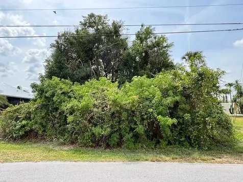 1486 SW Bartell Avenue Port Saint Lucie FL 34953