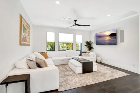 17072 Cappuccino Way Boca Raton FL 33496