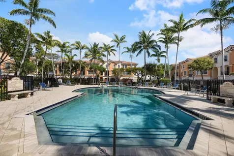 604 Ne Venezia Lane Boca Raton FL 33487