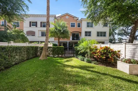 604 Ne Venezia Lane Boca Raton FL 33487
