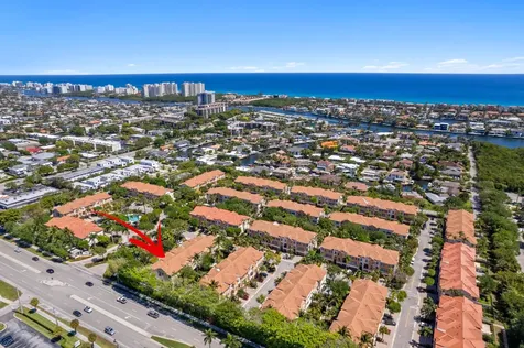 604 Ne Venezia Lane Boca Raton FL 33487