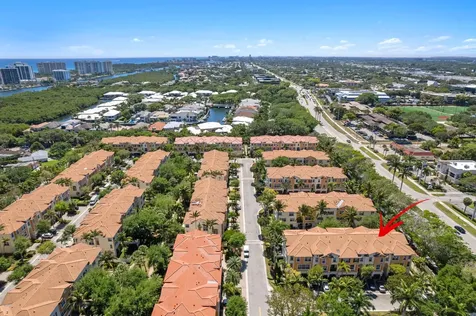 604 Ne Venezia Lane Boca Raton FL 33487