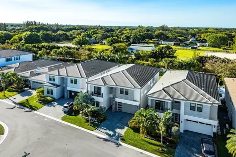 17574 Sparkling River Road Boca Raton FL 33496
