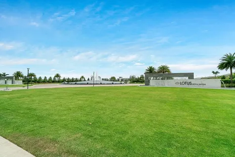 17574 Sparkling River Road Boca Raton FL 33496