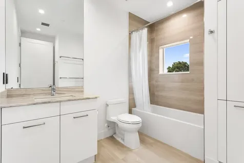 4240 Nw 17th Avenue Boca Raton FL 33431