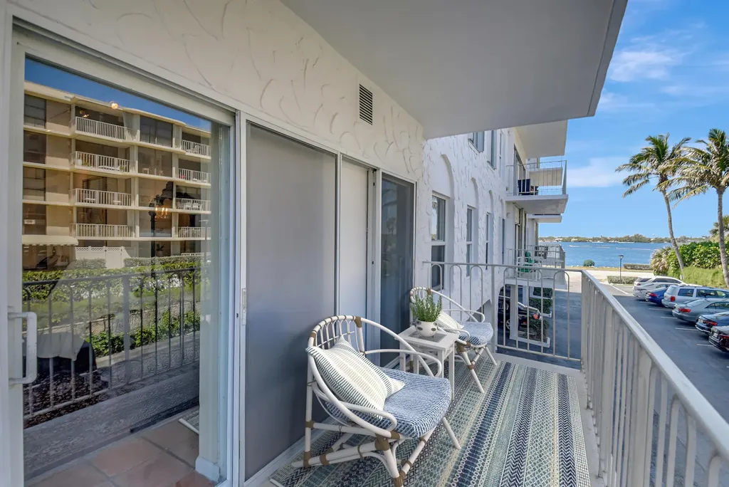 3230 S Ocean Boulevard Palm Beach FL 33480