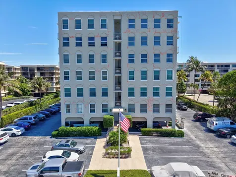 3230 S Ocean Boulevard Palm Beach FL 33480