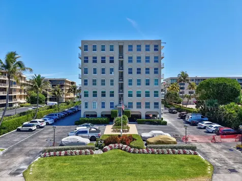 3230 S Ocean Boulevard Palm Beach FL 33480