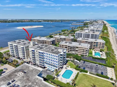 3230 S Ocean Boulevard Palm Beach FL 33480