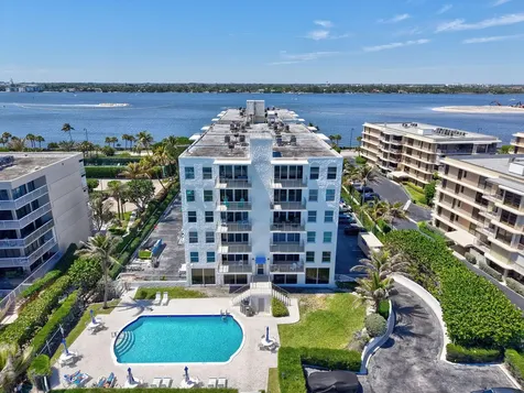 3230 S Ocean Boulevard Palm Beach FL 33480