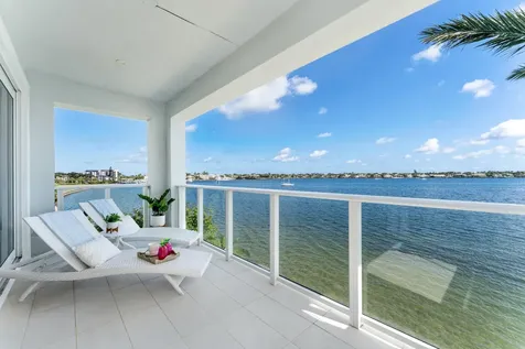 100 Water Club Court North Palm Beach FL 33408