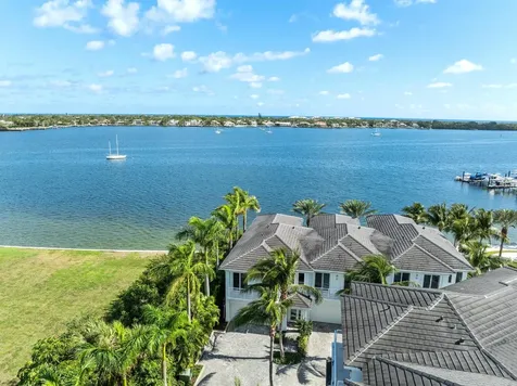 100 Water Club Court North Palm Beach FL 33408