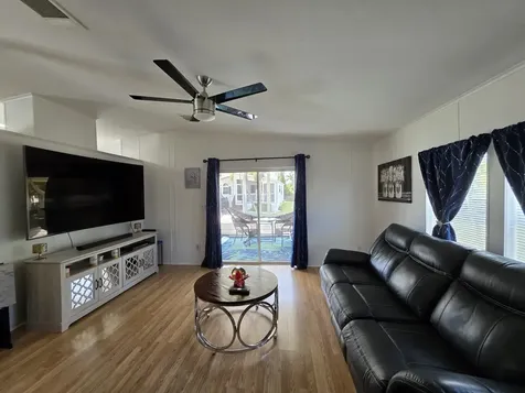 6469 Cypress Lane Lantana FL 33462
