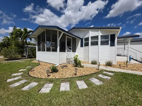 6469 Cypress Lane Lantana FL 33462