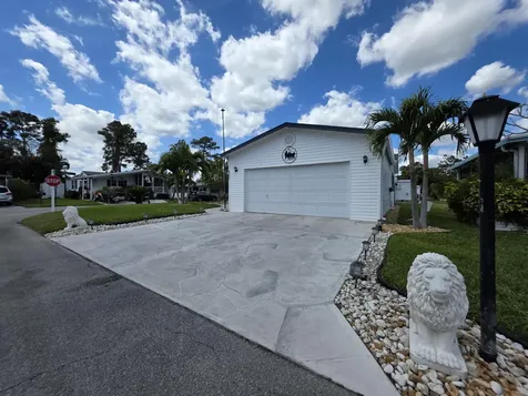 6469 Cypress Lane Lantana FL 33462