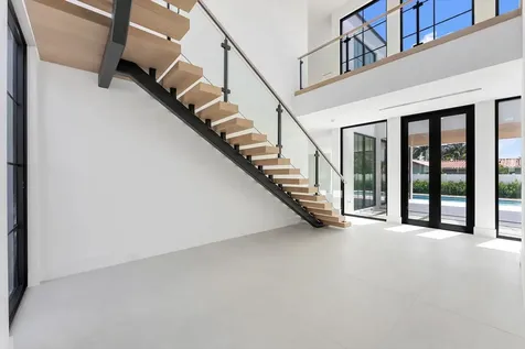 880 Ne 3rd Avenue Boca Raton FL 33432
