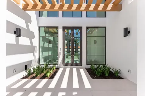 880 Ne 3rd Avenue Boca Raton FL 33432