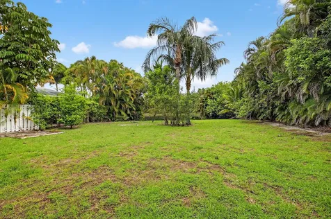9025 Long Lake Palm Drive Boca Raton FL 33496