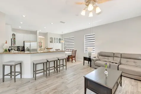 6453 Kirsten Way Lake Worth FL 33467