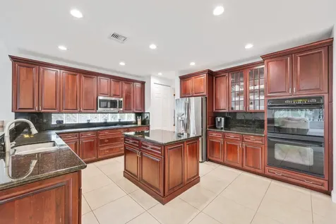 19219 N Creekshore Court Boca Raton FL 33498