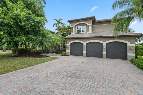 19219 N Creekshore Court Boca Raton FL 33498