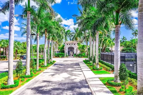 19219 N Creekshore Court Boca Raton FL 33498