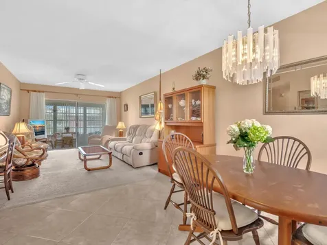 300 Ne 20th Street Boca Raton FL 33431