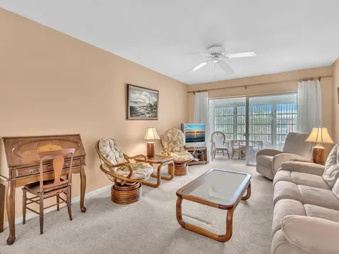 300 Ne 20th Street Boca Raton FL 33431
