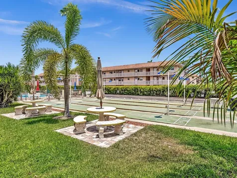 300 Ne 20th Street Boca Raton FL 33431