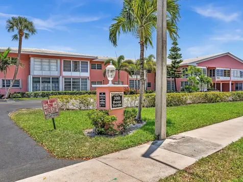 300 Ne 20th Street Boca Raton FL 33431