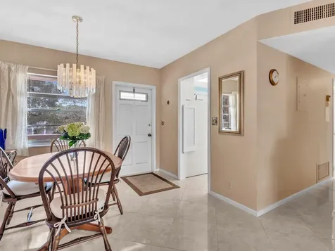 300 Ne 20th Street Boca Raton FL 33431
